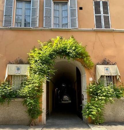 Apartmán Altana - Loft Sulla Citta Parma Exteriér fotografie